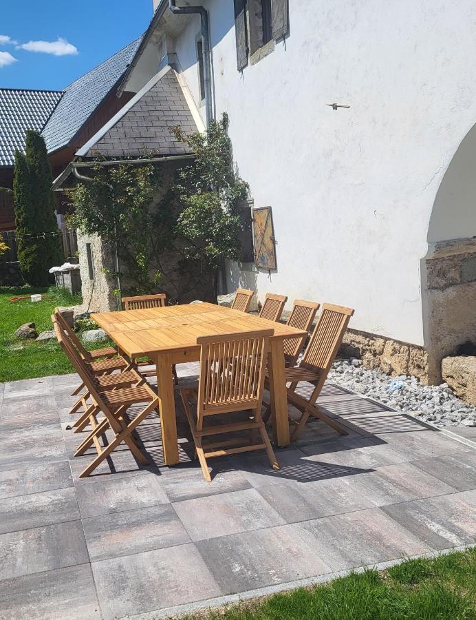 Baroque Villa Near Bled - Resort Vidmar ليسْتْسي المظهر الخارجي الصورة