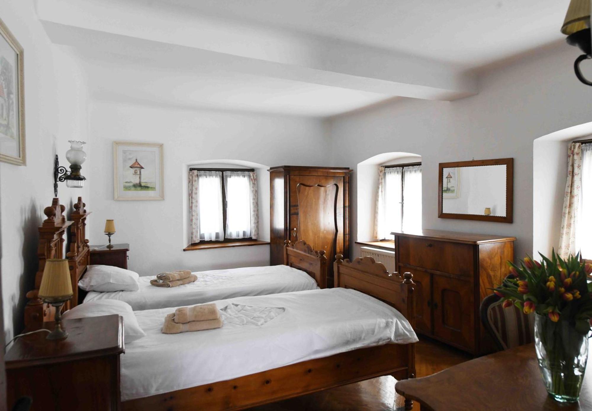 Baroque Villa Near Bled - Resort Vidmar ليسْتْسي المظهر الخارجي الصورة