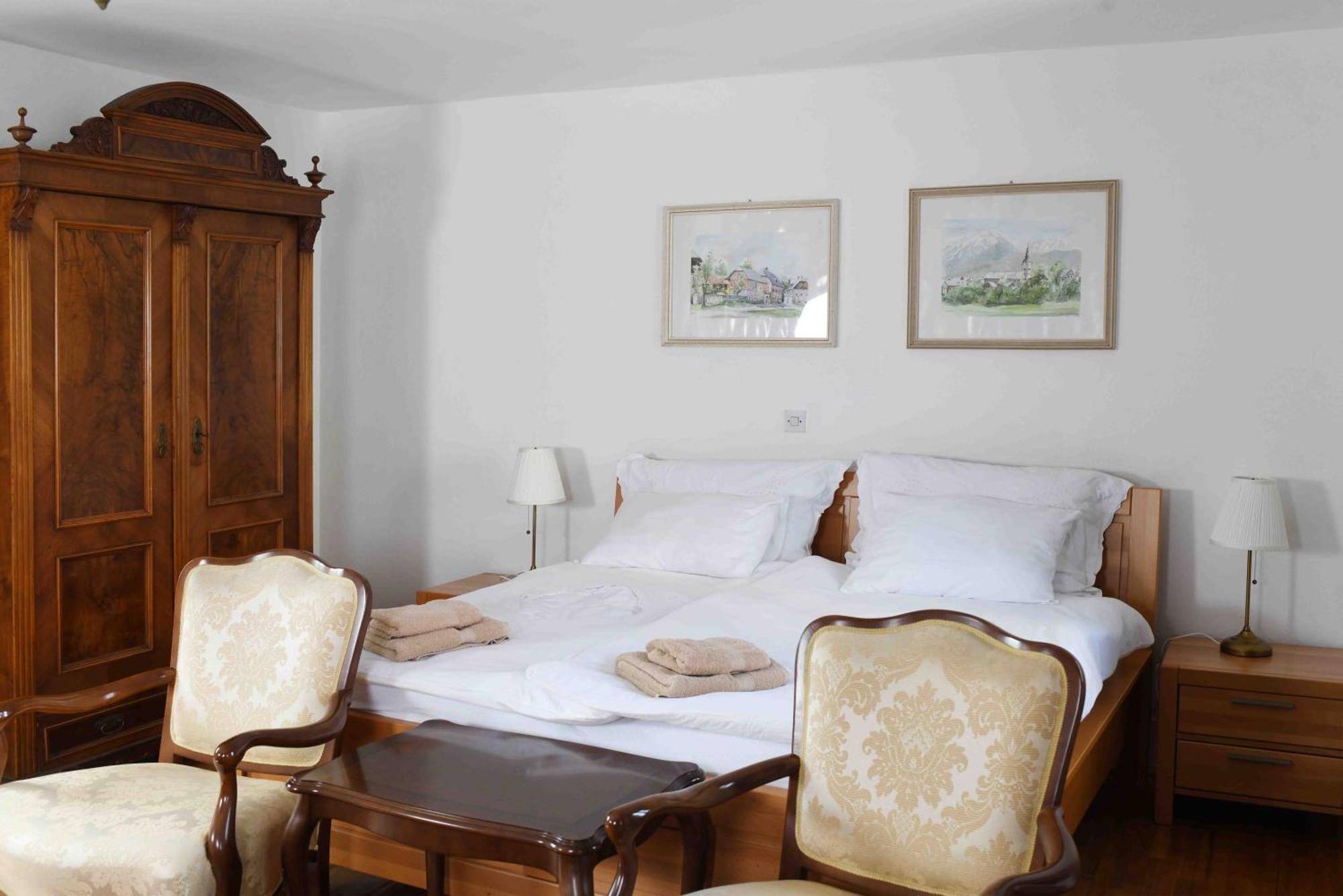 Baroque Villa Near Bled - Resort Vidmar ليسْتْسي المظهر الخارجي الصورة