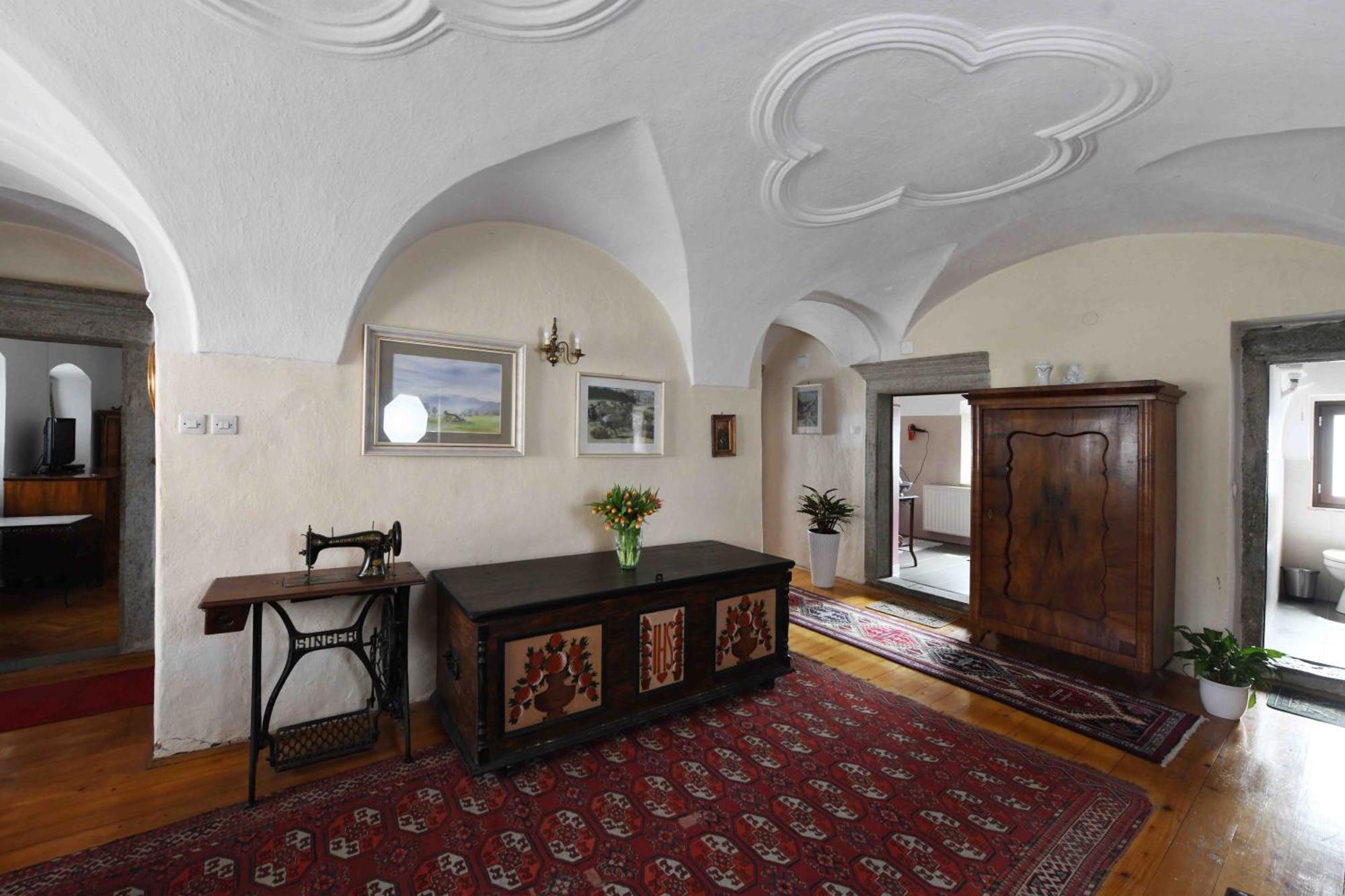 Baroque Villa Near Bled - Resort Vidmar ليسْتْسي المظهر الخارجي الصورة